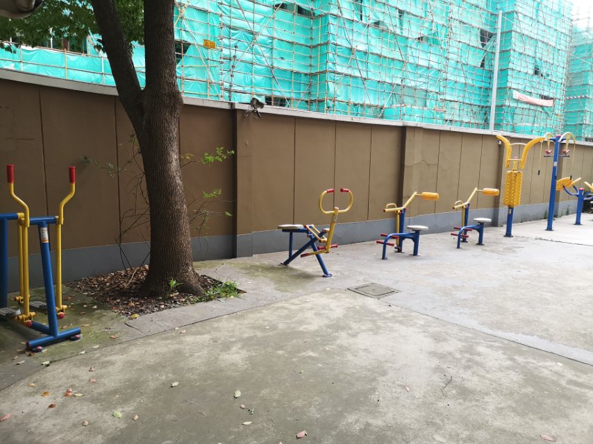 寶秀路居委健身點(diǎn)C