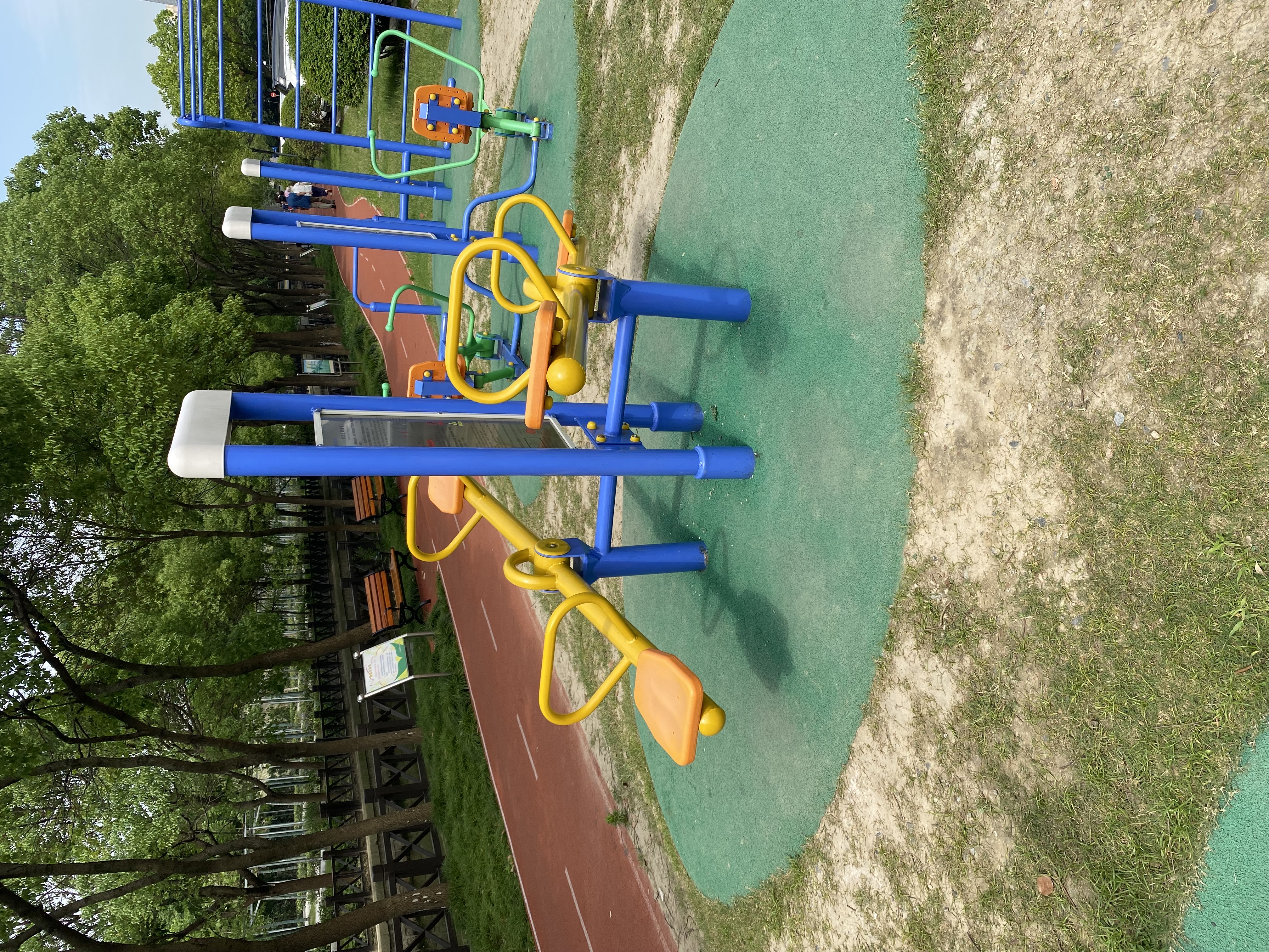 雙立柱蹺蹺板 雙立柱蹺蹺板