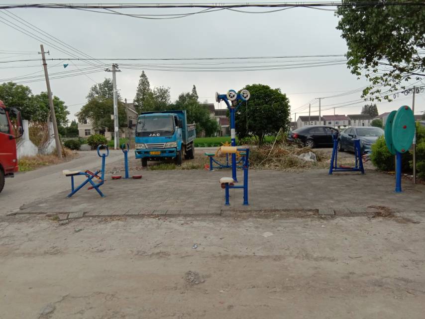 伏虎村西片健身點