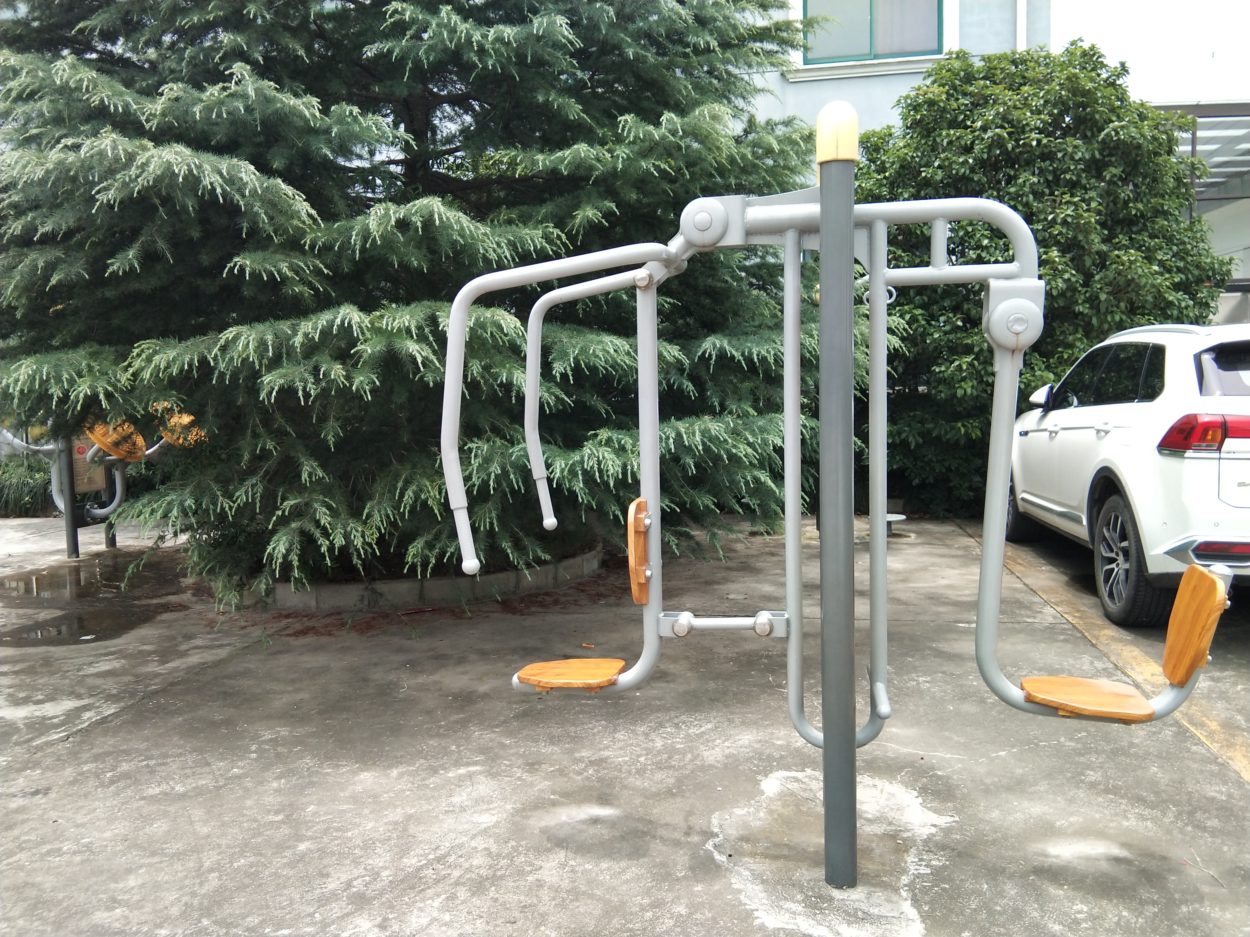 上下肢訓(xùn)練器 上下肢訓(xùn)練器