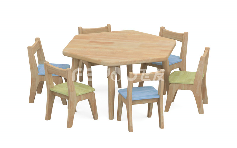 幼兒園實木家具環(huán)保水性漆寶寶學(xué)習(xí)互動搭配六角桌子.jpg 幼兒園實木家具環(huán)保水性漆寶寶學(xué)習(xí)互動搭配六角桌子.jpg