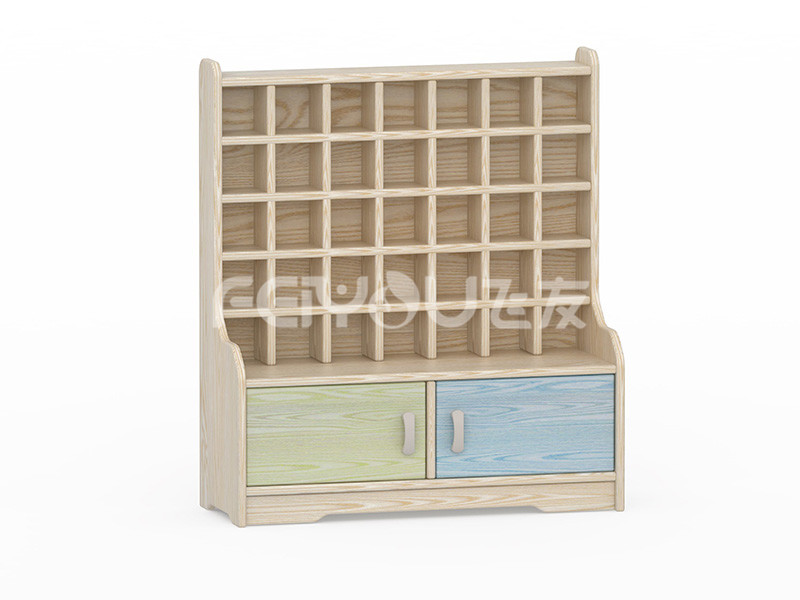 生活區(qū)域兒童實木口杯架-037