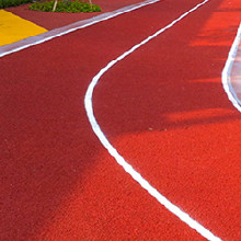 【水澤士】新國標環(huán)保透氣型跑道材料 小區(qū)公園綠道塑膠跑道施工 塑膠跑道 塑膠跑道材料 地產(chǎn)樓盤剛需塑膠跑道材料批發(fā)