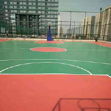 體育場(chǎng)跑道材料廠家供應(yīng)學(xué)校球場(chǎng)施工，藍(lán)球場(chǎng)價(jià)格，足球場(chǎng)材料，網(wǎng)球場(chǎng)硅PU球場(chǎng)材料，球場(chǎng)施工價(jià)格