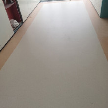 西安秀泊地坪工程，運(yùn)動(dòng)場地坪工程，塑膠跑道地坪，丙烯酸球場地坪，硅pu彈性運(yùn)動(dòng)地板，pvc彈性運(yùn)動(dòng)地板，