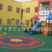 塑膠場(chǎng)地，兒童塑膠場(chǎng)地，塑膠球場(chǎng)，塑膠籃球場(chǎng)地，塑膠網(wǎng)球場(chǎng)地