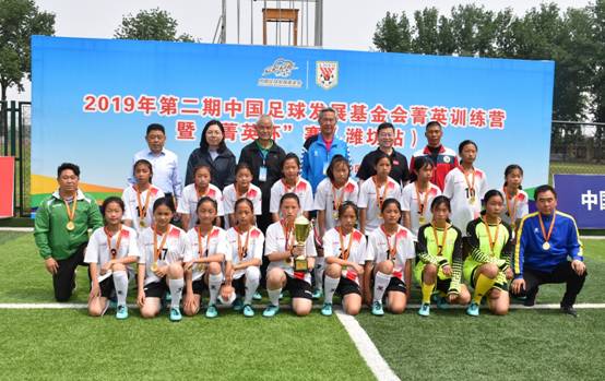 運(yùn)動(dòng)場(chǎng) 運(yùn)動(dòng)場(chǎng)